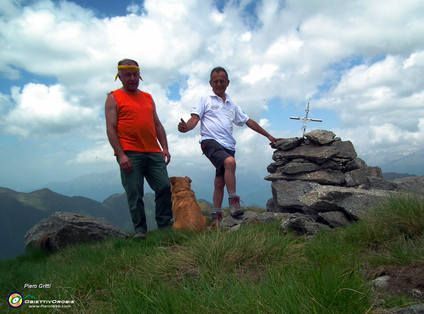 85 In vetta al Pizzo Scala (2429 m) il 21 giu. 2012).JPG